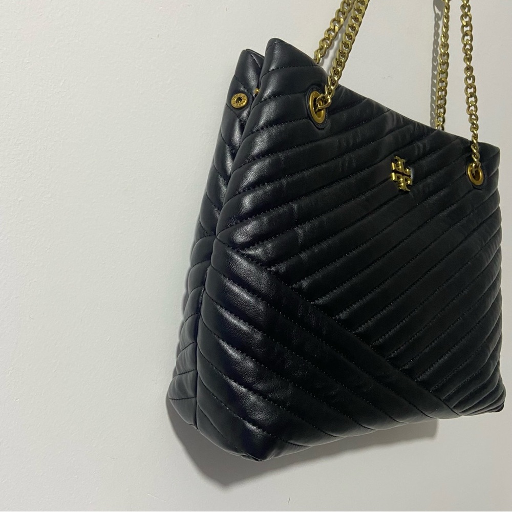 Tory Burch Kira Chevron Tote Black - Picture 5 of 11